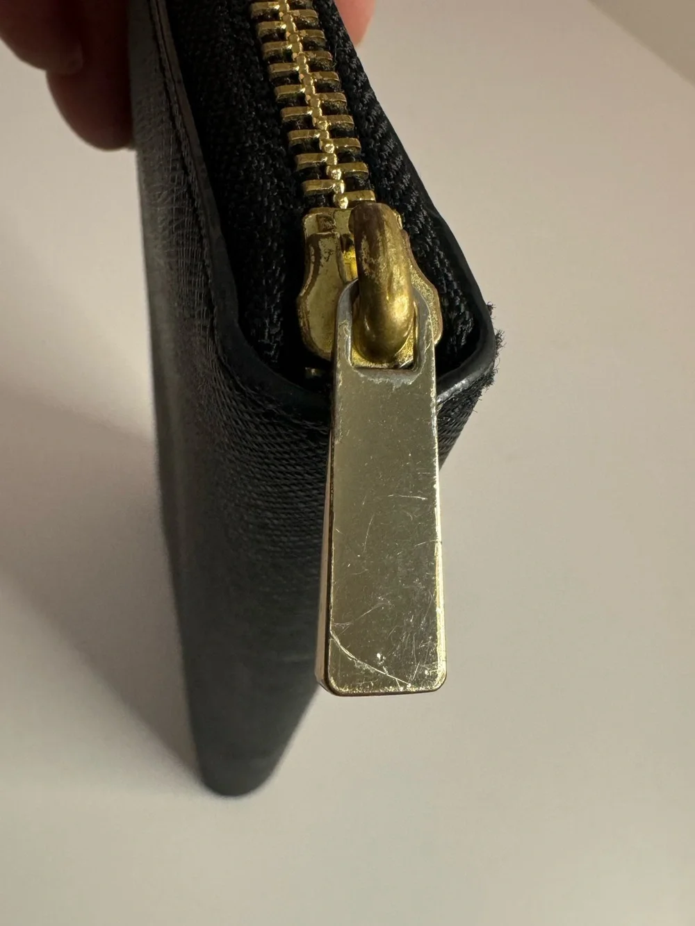 #303 Tory Burch Emerson Zip Around Long Wallet Black Saffiano Leather
